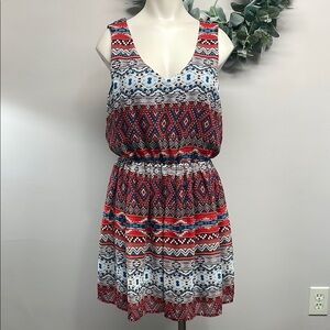 BCX Sleeveless Tribal Aztek Print Dress V-Neck Back Cutout M